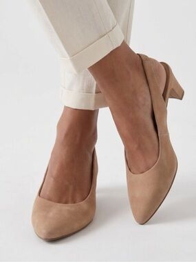 EILLEN FISHER Women’s Suede Low Heel Slingback Pumps in Beige